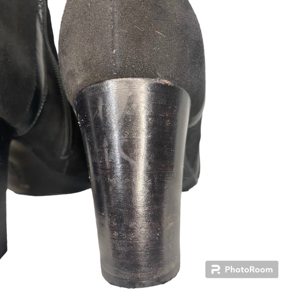 Aquatalia Whitley Suede heeled bootie Sz 8.5 - Picture 8 of 10